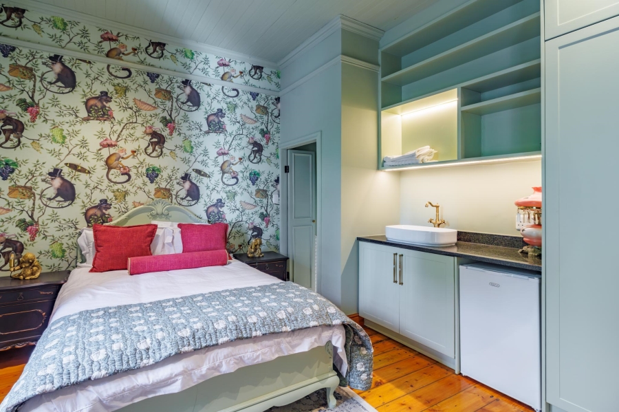 To Let 4 Bedroom Property for Rent in Gardens Western Cape